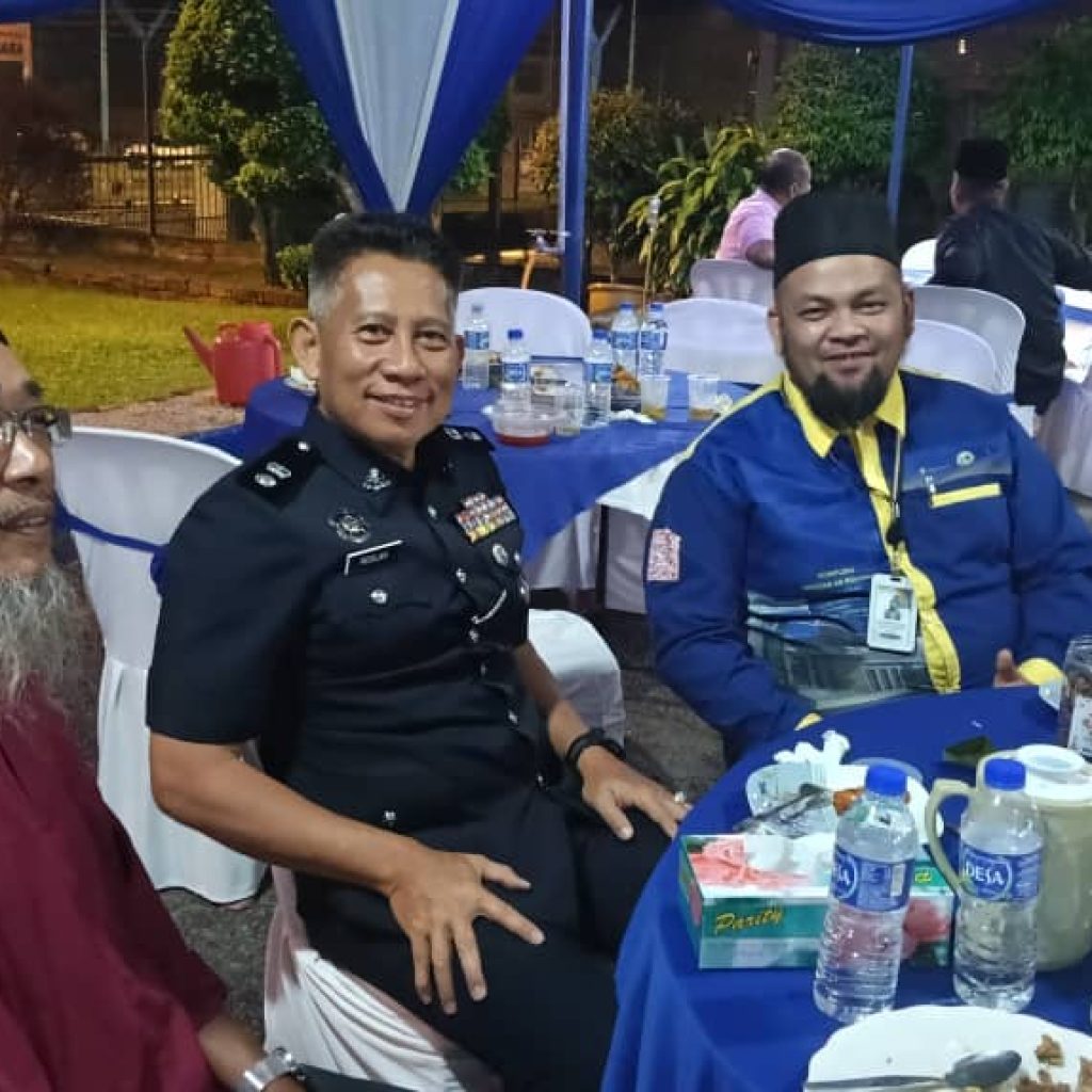 MAJLIS BERBUKA PUASA BERSAMA KETUA POLIS DAERAH TANGKAK  DI BALAI BUKIT GAMBIR TANGKAK JOHOR